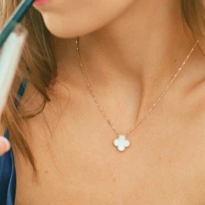 CLOVER NECKLACE GOLD | WIT