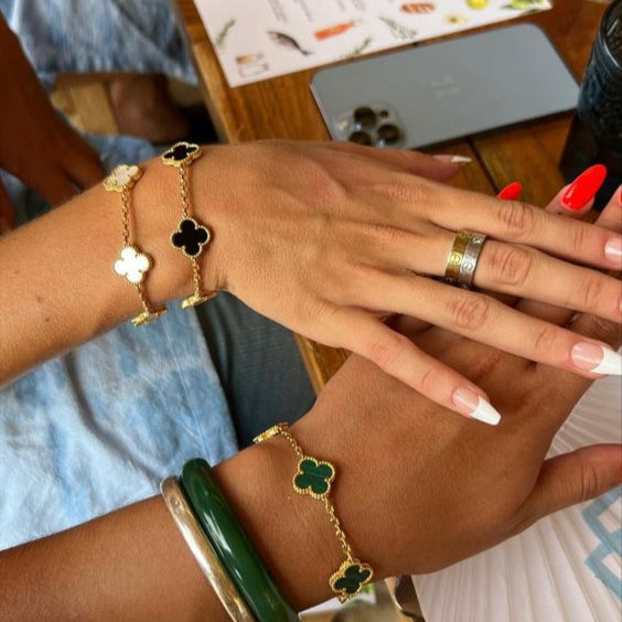 HOLLYWOOD CLOVER BLOOM SET