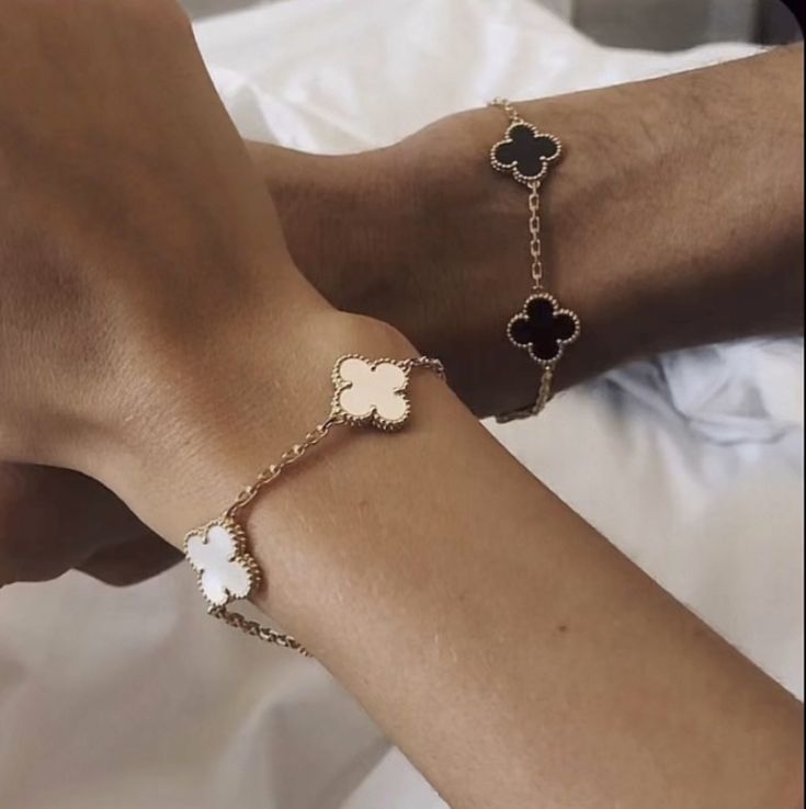 DUO CLOVER BLOOM SET